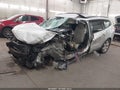 2011 Chevrolet Traverse — photo 2 of 12 | VIN 1GNKVLED5BJ178238