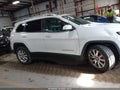 Photo 13 of 16 — 2017 Jeep Cherokee