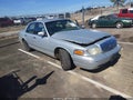2002 Ford Crown Victoria — photo 1 of 13 | VIN 2FAFP73W72X150230
