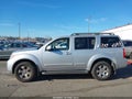 Photo 14 of 17 — 2010 Nissan Pathfinder