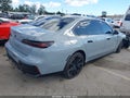 Photo 4 of 16 — 2023 BMW i7