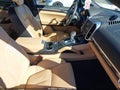 Photo 5 of 19 — 2014 Porsche Cayenne