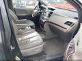 2012 Toyota Sienna — photo 5 of 17 | VIN 5TDYK3DC8CS218336