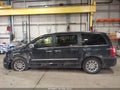 2013 Chrysler Town & Country — photo 14 of 16 | VIN 2C4RC1GG8DR713425