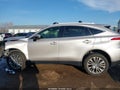 Photo 14 of 16 — 2022 Toyota Venza