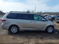 Photo 14 of 17 — 2017 Toyota Sienna