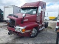 2000 Freightliner Conventional — photo 2 of 24 | VIN 1FUYSSZB1YLB54980