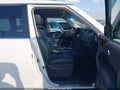 2017 Nissan Armada — photo 5 of 16 | VIN JN8AY2NF1H9301801