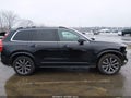 2017 Volvo XC90 — photo 13 of 16 | VIN YV4A22PK7H1176080