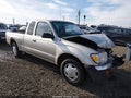 2000 Toyota Tacoma — photo 1 of 21 | VIN 4TAVL52N8YZ647431
