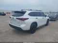 2025 Toyota Highlander Hybrid — photo 4 of 16 | VIN 5TDKBRCH0SS683956