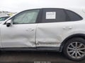 Photo 14 of 16 — 2021 Porsche Cayenne