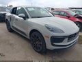 2024 Porsche Macan — photo 1 of 18 | VIN WP1AA2A50RLB00584
