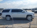 2016 Cadillac Escalade ESV — photo 13 of 21 | VIN 1GYS4KKJ1GR158510