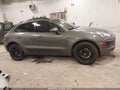 Photo 13 of 16 — 2018 Porsche Macan