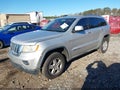 Photo 2 of 16 — 2011 Jeep Grand Cherokee