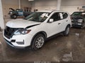 2017 Nissan Rogue Sport — photo 2 of 18 | VIN JN8AT2MT8HW130147