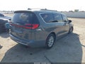 Photo 4 of 16 — 2022 Chrysler Pacifica