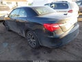 Photo 3 of 11 — 2011 Chrysler 200