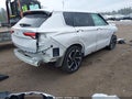 Photo 4 of 17 — 2022 Mitsubishi Outlander