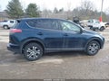 Photo 13 of 16 — 2018 Toyota RAV4