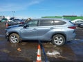 Photo 14 of 17 — 2023 Toyota Highlander