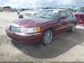 Photo 2 of 14 — 2000 Lincoln Town Car