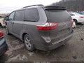 2017 Toyota Sienna — photo 3 of 17 | VIN 5TDKZ3DC5HS896793