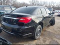 Photo 4 of 17 — 2013 Chrysler 200