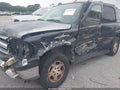 Photo 6 of 16 — 2004 Chevrolet Tahoe