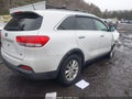 Photo 4 of 17 — 2016 Kia Sorento