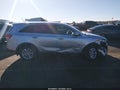 Photo 13 of 16 — 2017 Kia Sorento