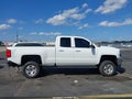 Photo 13 of 16 — 2017 Chevrolet Silverado 1500