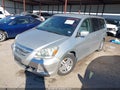 2007 Honda Odyssey — photo 2 of 16 | VIN 5FNRL38407B438360