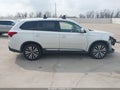 Photo 13 of 16 — 2020 Mitsubishi Outlander
