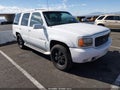 Photo 1 of 12 — 2000 Cadillac Escalade