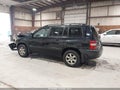 2006 Toyota Highlander — photo 3 of 16 | VIN JTEEP21A860159762