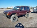 Photo 2 of 11 — 2001 Jeep Cherokee