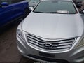 Photo 6 of 10 — 2012 Hyundai Azera