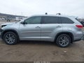 Photo 15 of 19 — 2017 Toyota Highlander