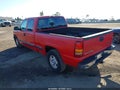 2000 Chevrolet Silverado 1500 — photo 3 of 11 | VIN 2GCEC19TXY1404438
