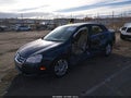 Photo 2 of 16 — 2010 Volkswagen Jetta