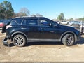Photo 14 of 17 — 2016 Toyota RAV4