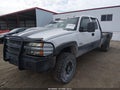 Photo 2 of 11 — 2004 Chevrolet Silverado 3500