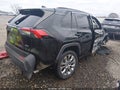 Photo 4 of 17 — 2021 Toyota RAV4