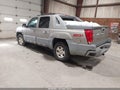 2002 Chevrolet Avalanche — photo 3 of 14 | VIN 3GNEK13T02G299443
