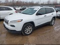 2016 Jeep Cherokee — photo 2 of 11 | VIN 1C4PJLAB6GW281256