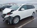 2011 Toyota Sienna — photo 2 of 19 | VIN 5TDYK3DC3BS162403