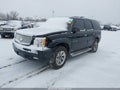 Photo 2 of 16 — 2002 Cadillac Escalade