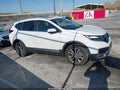 Photo 13 of 16 — 2021 Honda CR-V